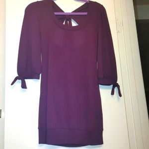 Scott brand Eggplant bowtie quarter sleeve sweater blouse with cutout back
